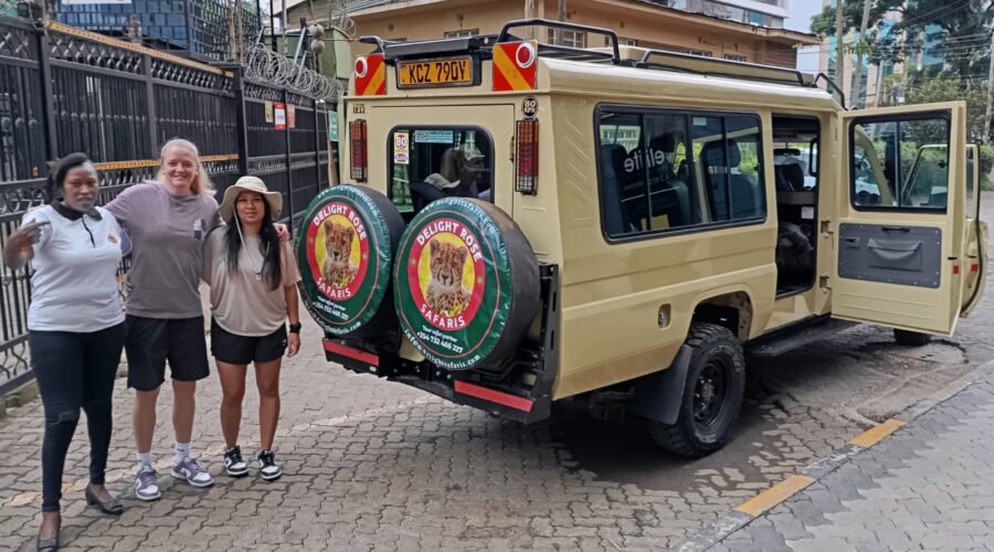 Tourist Safari Vehicle for Masai Mara & Amboseli
